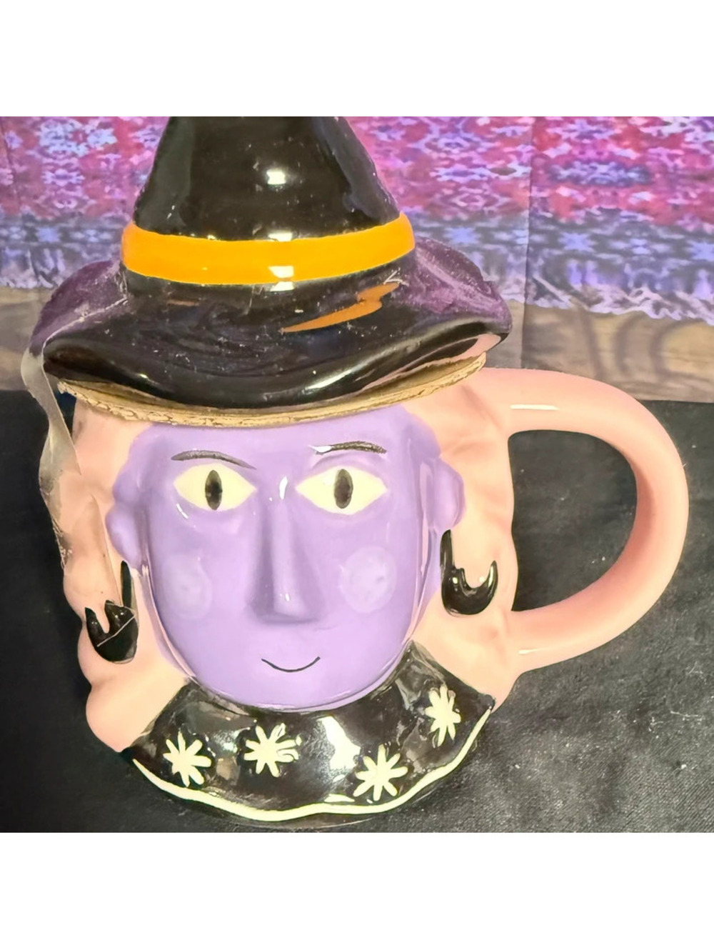 New! Hyde & EEK Boutique 8 fl oz Figural Mini Witch Mug with Lid  2025